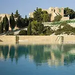 Aparthotel Hilltop Village