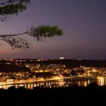 Hilltop Village 2*